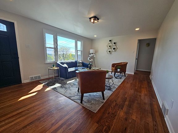 5th image of 248 S Lincoln Ave