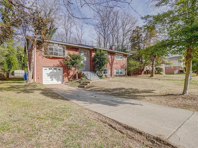 6417 Earlham Dr — Photo 2