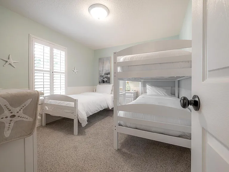 4210 W Roland St — Photo 27