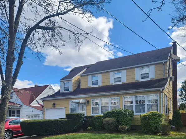 297 Luddington Ave, Clifton, NJ 07011