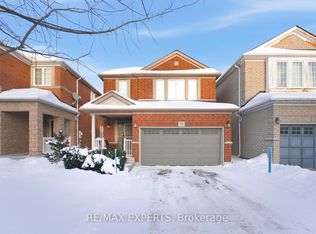 75 Delattaye Ave, Aurora, ON L4G 7T8