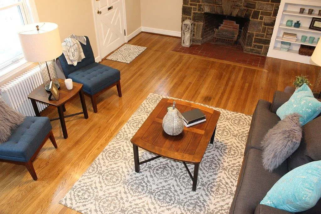 4 bed, 1485 sqft, $2,050 — Photo 3