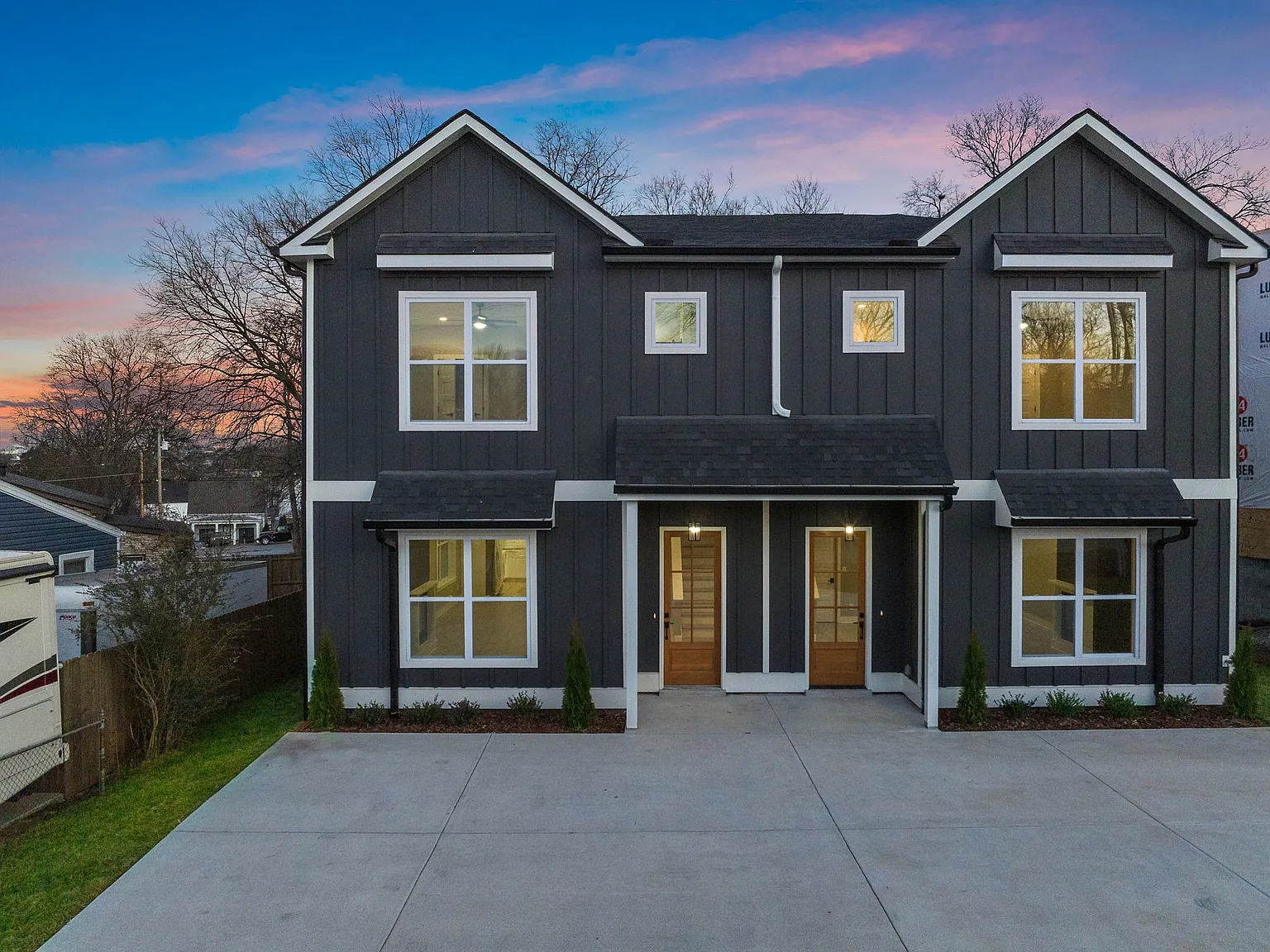 3 bed, 2.5 bath, 1959 sqft, $3,100 — Photo 1