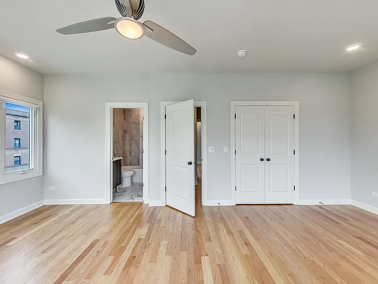 6115 S University Ave #6 — Photo 11