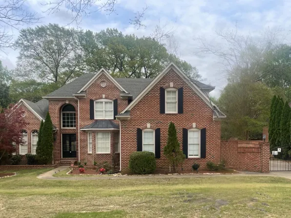 1816 New Riverdale Rd, Germantown, TN 38138