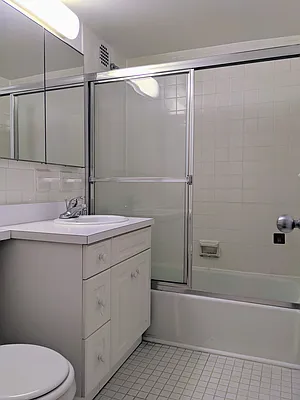 Rented by PocketBroker Inc | media 3