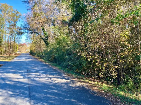 0 Ervin St, Honea Path, SC 29654