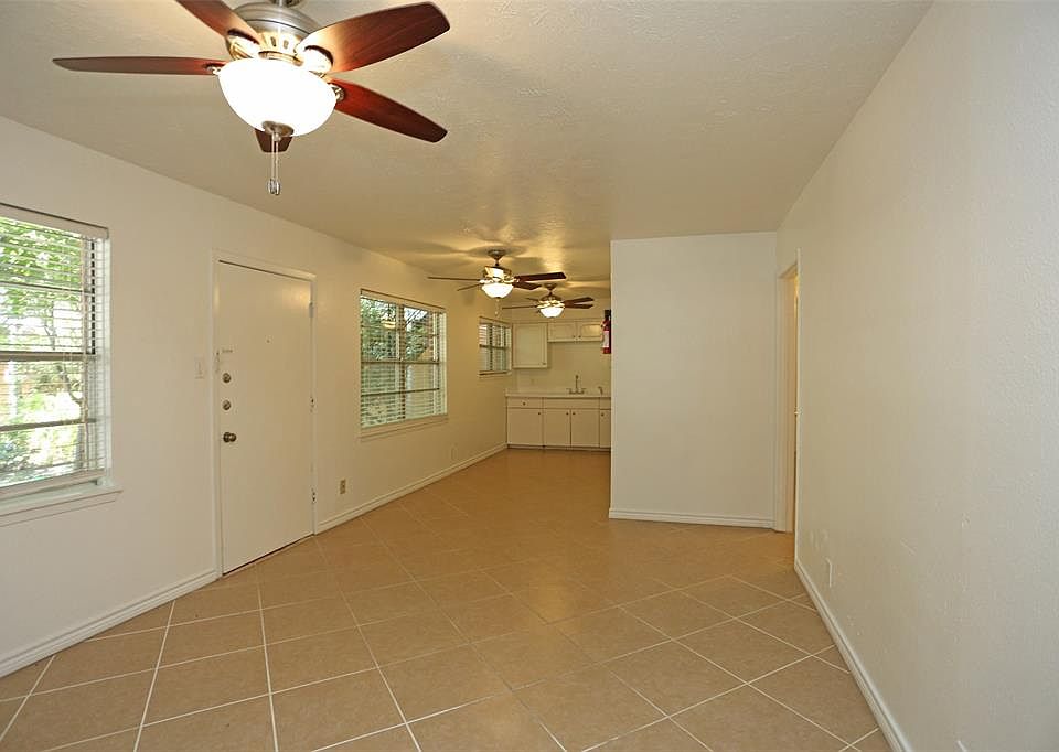 1st image of 1023 Lyndon St APT 7