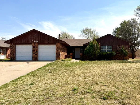 109 Randolph Rd, Clinton, OK 73601