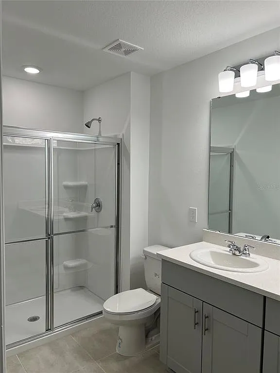 3 bed, 2.5 bath, 1365 sqft, $2,250 — Photo 4
