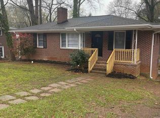 395 Caulder Ave, Spartanburg, SC 29306