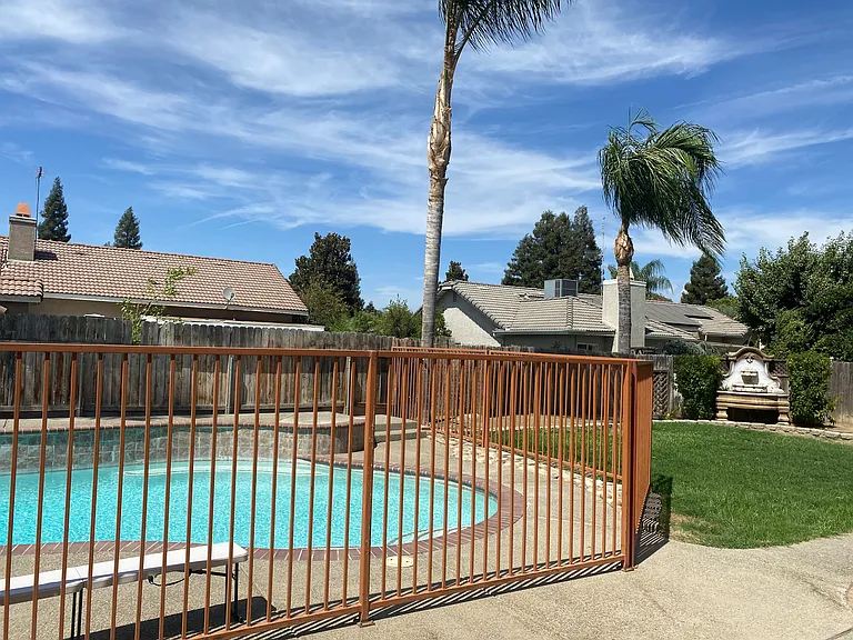 3814 E Paradise Ave — Photo 22