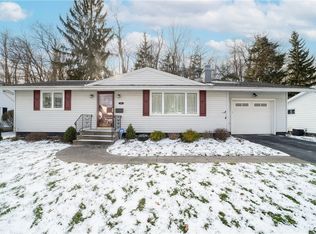 114 Oakridge Dr, Solvay, NY 13209