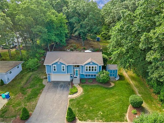 2nd image of 42 Reservoir Ave