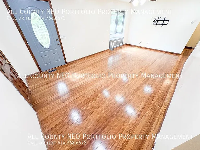 3050 Derby Rd — Photo 6