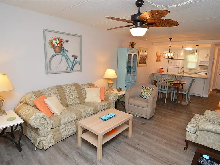 12760 Indian Rocks Rd #605 — Photo 14