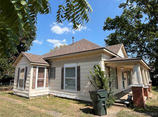 806 W Tishomingo St, Madill, OK 73446