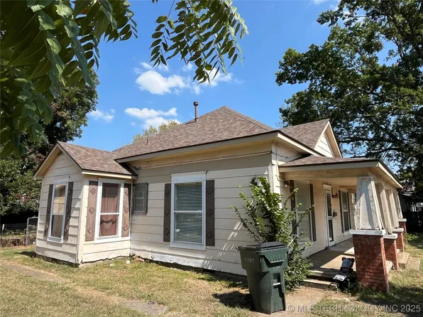 806 W Tishomingo St, Madill, OK 73446