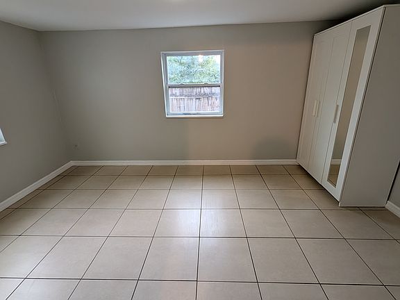 5th image of 3066 55th Ave N #3