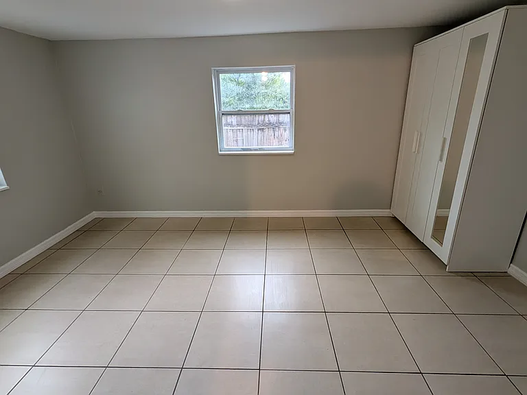3066 55th Ave N #3 — Photo 5