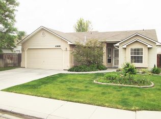 10898 Saffron Dr, Nampa, ID 83687