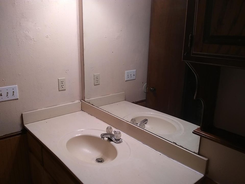 1st image of 3711 Southwind Ave