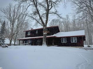 5474 Lake Rd, Fife Lake, MI 49633