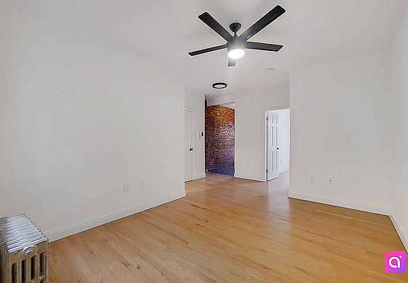 3rd image of 31-15 32nd St #10