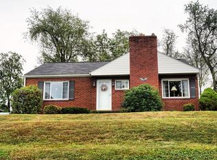 316 Russell Dr, New Brighton, PA