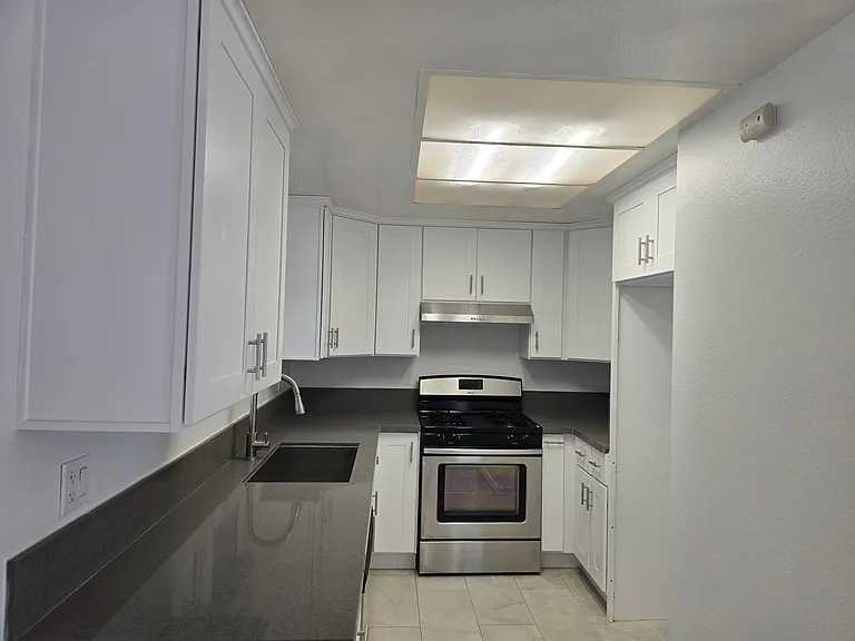 18651 Libra Cir — Photo 51