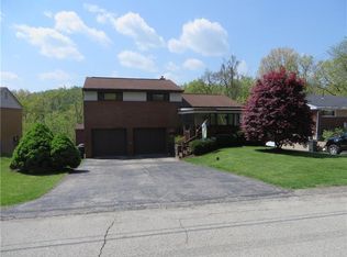 545 Sunnyfield Dr, Monroeville, PA
