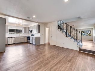 540 Hyde Park Pl APT 1, Inglewood, CA 90302
