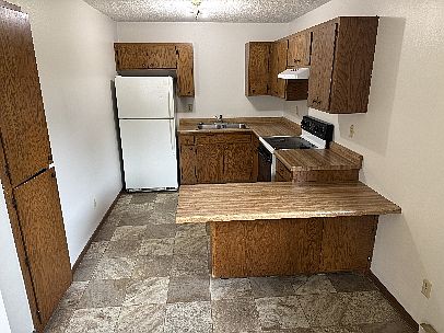 1st image of 520 13th St S #2
