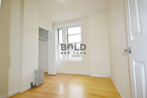 Rented by Bold New York | media 18