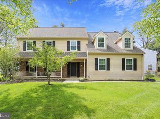 15424 Indianola Dr, Rockville, MD 20855