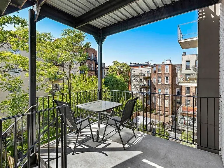 322 Grand St #3R — Photo 11