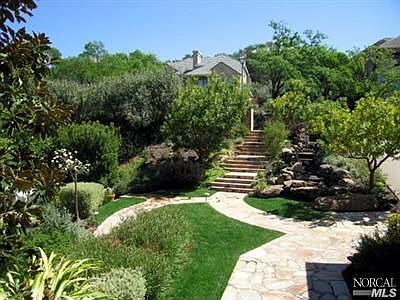 2nd image of 1155 Castle Oaks Dr
