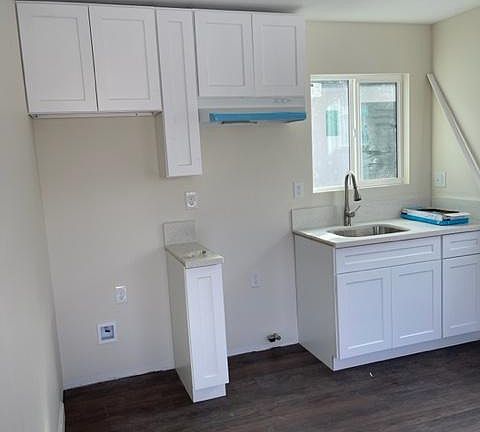2nd image of 9913 Rideau St #9913
