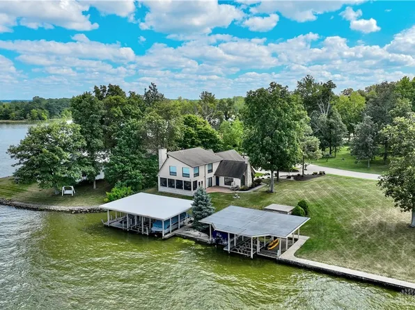 9164 Hickory Ln, Huntsville, OH 43324
