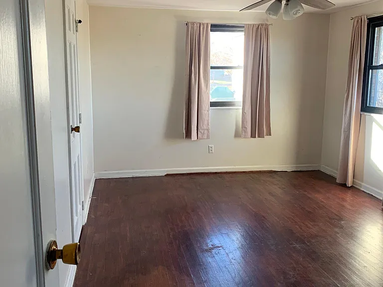 4675 Booth Rd #B — Photo 56