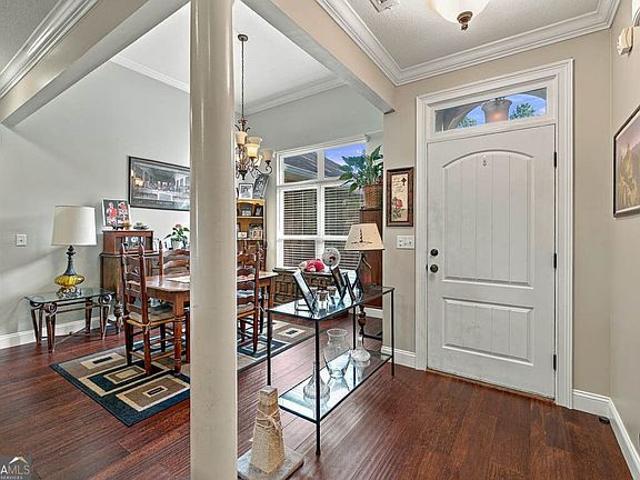 3rd image of 65 Silver Bluff Dr