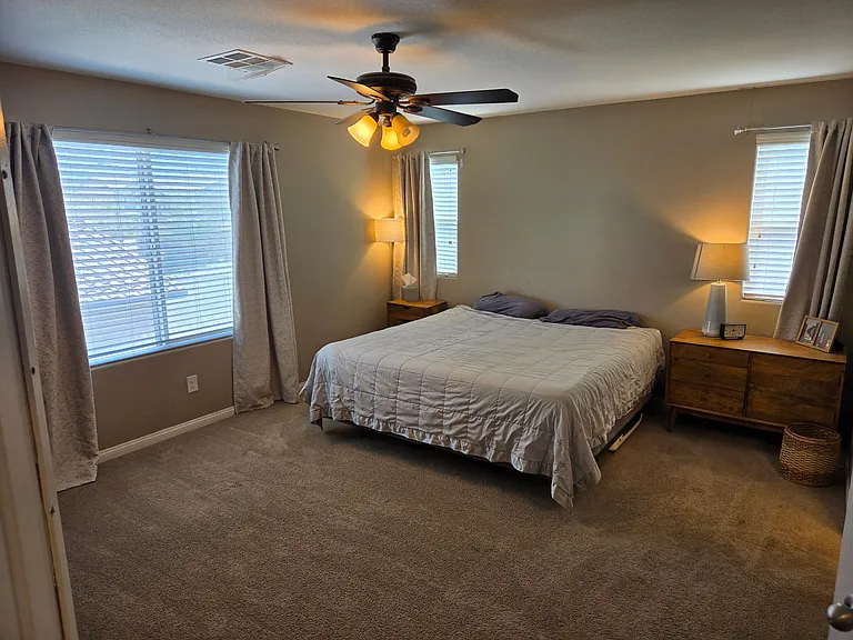 9225 Dorrell Ln — Photo 11