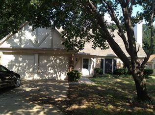 2302 Harrington Ct, Euless, TX 76039