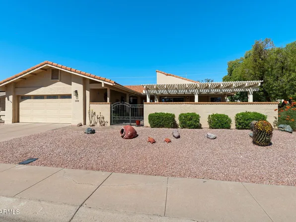 1058 LEISURE WORLD --, Mesa, AZ 85206