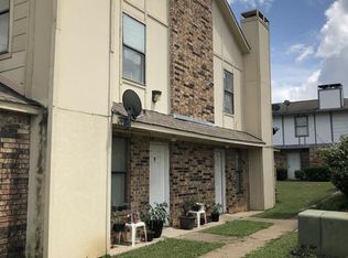 2057 W Walnut St, Garland, TX 75042