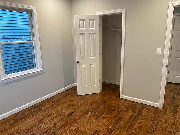 4th image of 10-12 Kimball St #2R