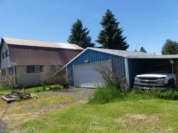 307 Ford St, Weippe, ID 83553