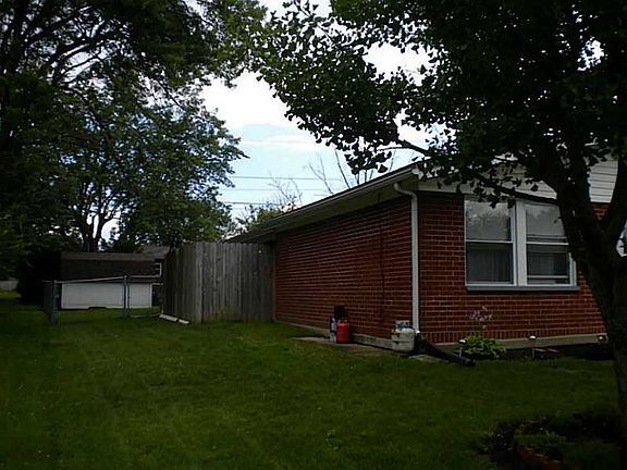 5th image of 607 S Walnut St
