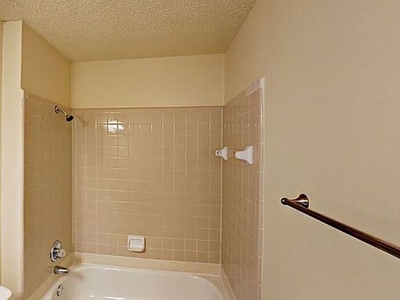 5th image of 309 Iberis Dr