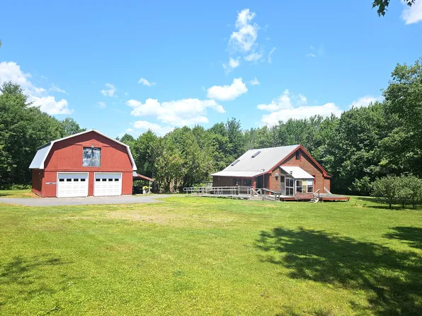 260 North Road, Leeds, ME 04263